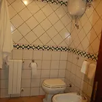 Doc House *